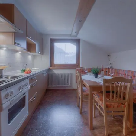 Stefan Apartment